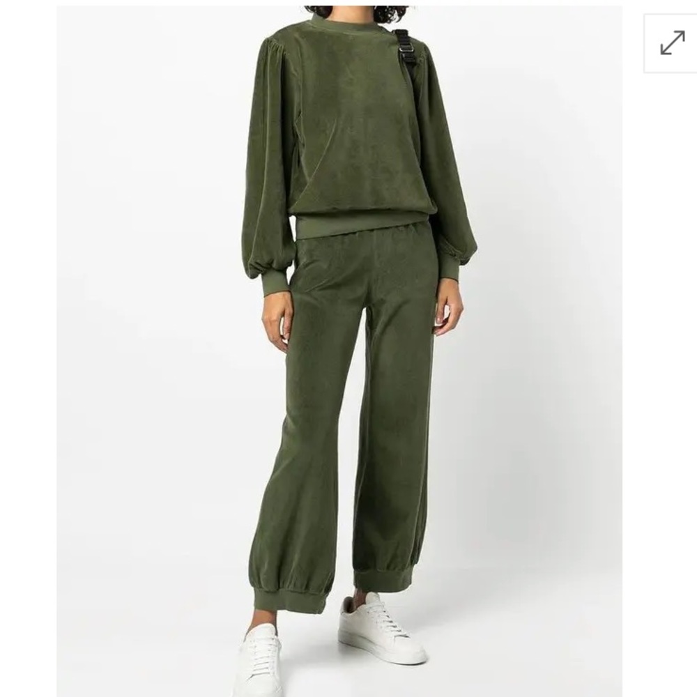 NWOT Suzie Kondi velour high waist harem pants